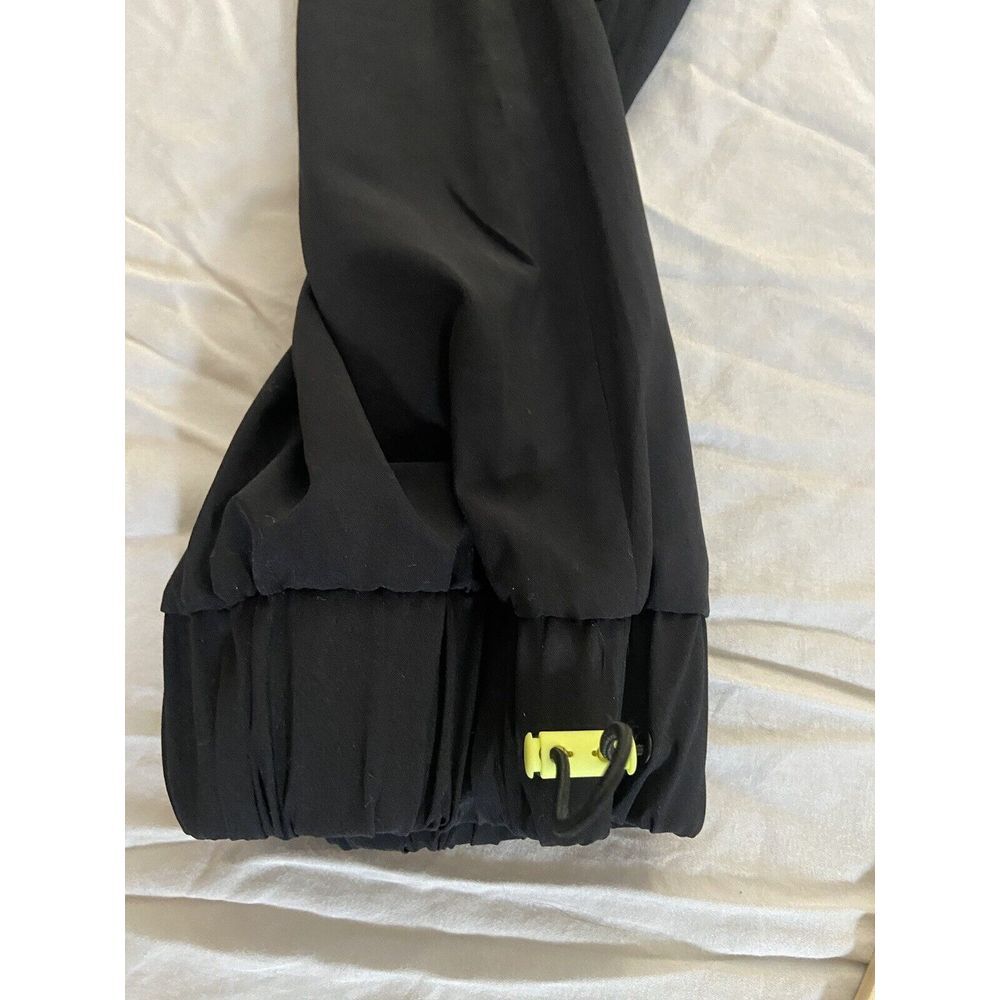 Athleta Dipsea Jumpsuit Womens Black Hooded Athletic Size 8 Gorpcore Outdoor - Picture 9 of 12